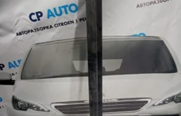 Накладка на дверь передняя левая для Peugeot 308 на фотографиях