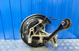 Кулак задний левый для Volkswagen Tiguan 2015 года на фотографиях