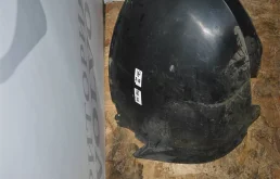 Подкрылок передний левый для Volvo S80 1998 года на фотографиях