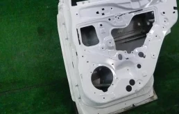 Дверь задняя правая для Nissan Qashqai 2018 года на фотографиях