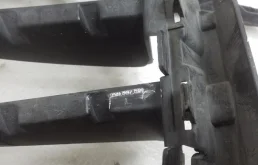 Решетка переднего бампера левая нижняя для Porsche Macan на фотографиях