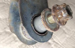 Качающийся рычаг левый для Nissan Murano 2011 года на фотографиях