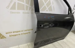 Дверь передняя правая для Hyundai Tucson 2015 года на фотографиях