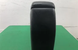 Крышка подлокотника для Subaru Forester на фотографиях