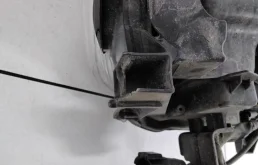 Фонарь левый для Toyota Land Cruiser 2014 года на фотографиях