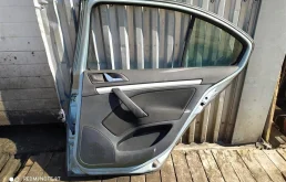 Дверь задняя правая для Skoda Octavia 2012 года на фотографиях