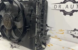 Кассета радиаторов для Mercedes-Benz S class 2013 года на фотографиях