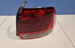 Фонарь внешний правый для Volkswagen Polo 2017 года на фотографиях