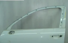 Дверь передняя левая для Volkswagen Touareg 2017 года на фотографиях