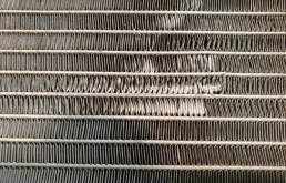 Радиатор кондиционера для Nissan Qashqai 2017 года на фотографиях