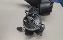 Зеркало боковое левое для Ford Kuga 2018 года на фотографиях