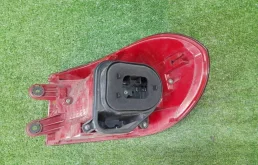 Фонарь левый для Volkswagen Tiguan 2012 года на фотографиях