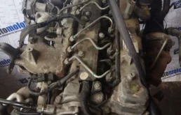 Двигатель без навесного для SsangYong Rexton 2016 года на фотографиях