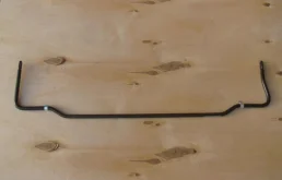 Стойка стабилизатора задняя для Nissan X-Trail 2004 года на фотографиях