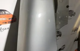 Крыло правое для Volvo S80 2005 года на фотографиях