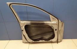 Двери для Mercedes-Benz C class 2009 года на фотографиях