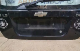 Крышка багажника для Chevrolet Aveo 2004 года на фотографиях