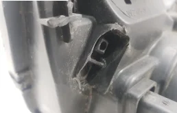 Фара ксенон левая для Renault Duster 2014 года на фотографиях