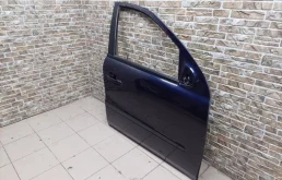 Дверь передняя правая для Mercedes-Benz M class 2010 года на фотографиях