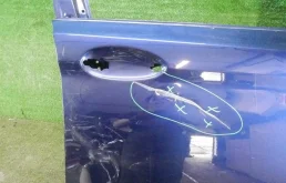 Двери для BMW 5er 2015 года на фотографиях