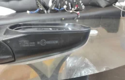 Зеркало боковое правое для Toyota RAV4 2012 года на фотографиях