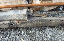 Подрамник двигателя для Nissan Murano 2010 года на фотографиях