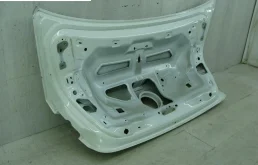 Дверь багажника для Volkswagen Passat 2016 года на фотографиях