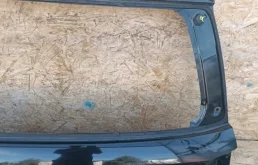 Крышка багажника для Toyota Land Cruiser 2012 года на фотографиях