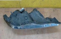 Фара левая для Toyota Camry 2015 года на фотографиях