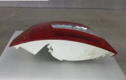 Фонарь левый для Skoda Octavia 2004 года на фотографиях