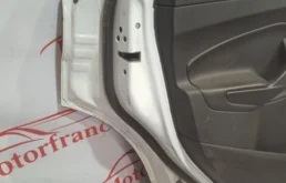 Дверь задняя левая для Ford Kuga 2018 года на фотографиях