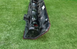 Фонарь левый для Ford Transit 2020 года на фотографиях