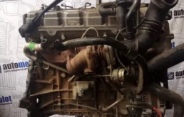 Двигатель без навесного для SsangYong Rexton 2016 года на фотографиях