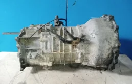 МКПП для Mitsubishi Pajero 2001 года на фотографиях