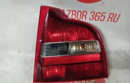 Фонарь правый для Volvo S80 2005 года на фотографиях