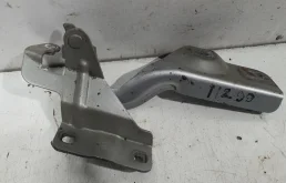 Петля капота левая для Nissan Almera 2017 года на фотографиях