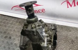 Редуктор переднего моста для Nissan Murano 2009 года на фотографиях