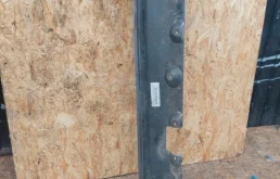 Накладка порога правая для BMW 3er 2001 года на фотографиях