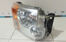 Фара правая для Land Rover Discovery 2009 года на фотографиях