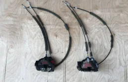 Замок передней левой двери для Nissan X-Trail 2018 года на фотографиях