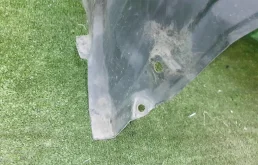 Подкрылок передний левый для Mazda CX 5 2016 года на фотографиях