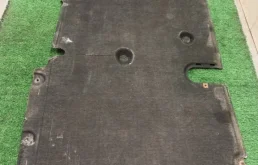 Защита днища для Porsche Panamera 2010 года на фотографиях