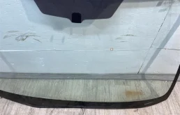 Лобовое (ветровое) стекло для Subaru Forester на фотографиях