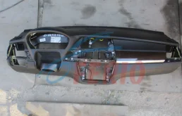 Торпедо (голая) для BMW X5 на фотографиях