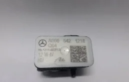 Датчик углового ускорения ESP для Mercedes-Benz GL class 2009 года на фотографиях