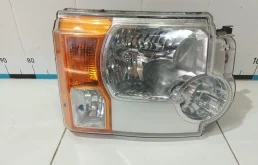 Фара правая для Land Rover Discovery 2009 года на фотографиях