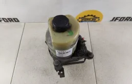 Электроусилитель руля для Ford Focus 2014 года на фотографиях