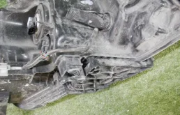 Фара левая для Nissan Qashqai 2013 года на фотографиях