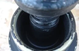 Карданный вал передний для Mitsubishi Pajero 2002 года на фотографиях