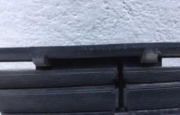 Решетка переднего бампера для Toyota RAV4 2014 года на фотографиях